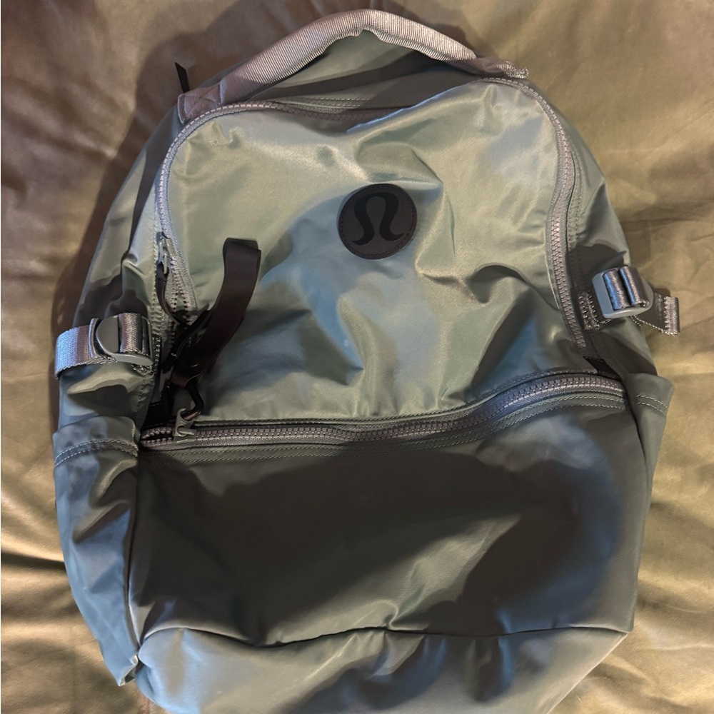 Lululemon New Crew Backpack 22L